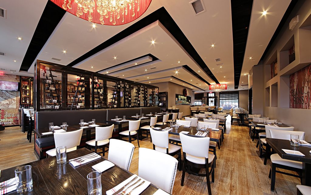 Italian food and dining atmosphere at Bianco Rosso Restaurant & Bar in Wilton, CT